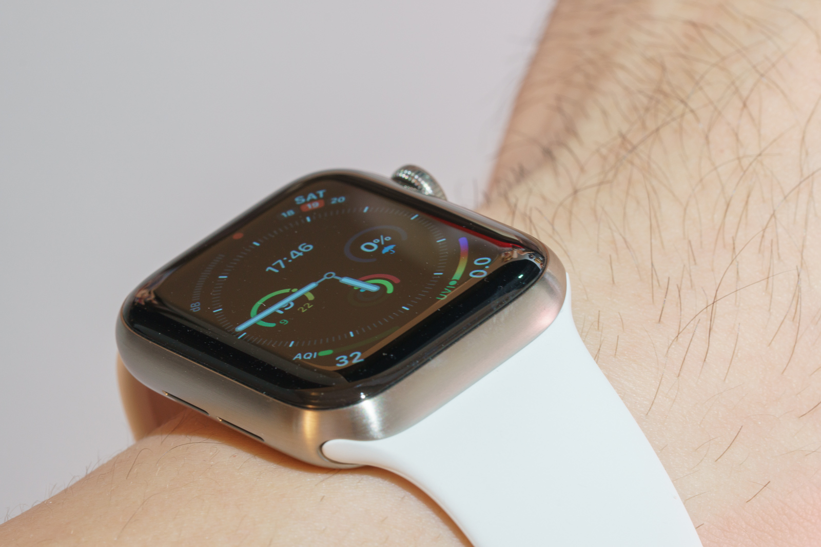 Apple watch титан. Apple watch Series 5. Эпл вотч 7 41мм сияющая звезда. Часы эпл вотч se. Apple watch Series se 2.